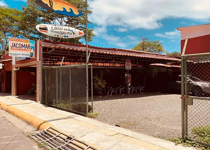 Hotel Cabinas Jacomar
