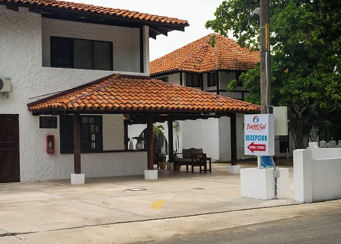 Fuego Del Sol Beachfront Hotel